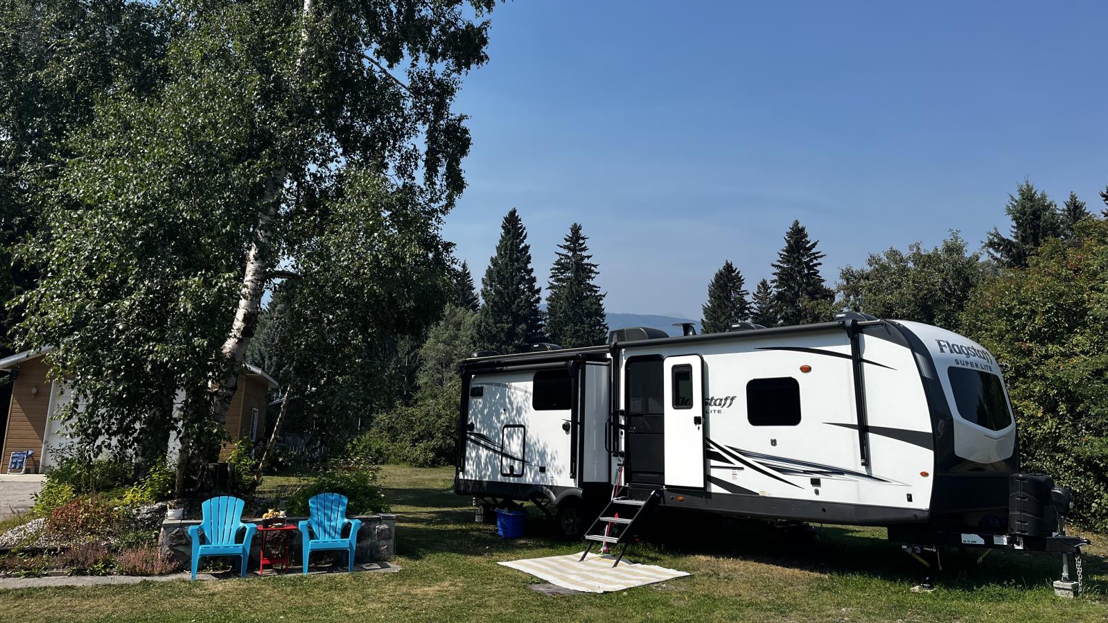 Classic Camping RV Golden BC